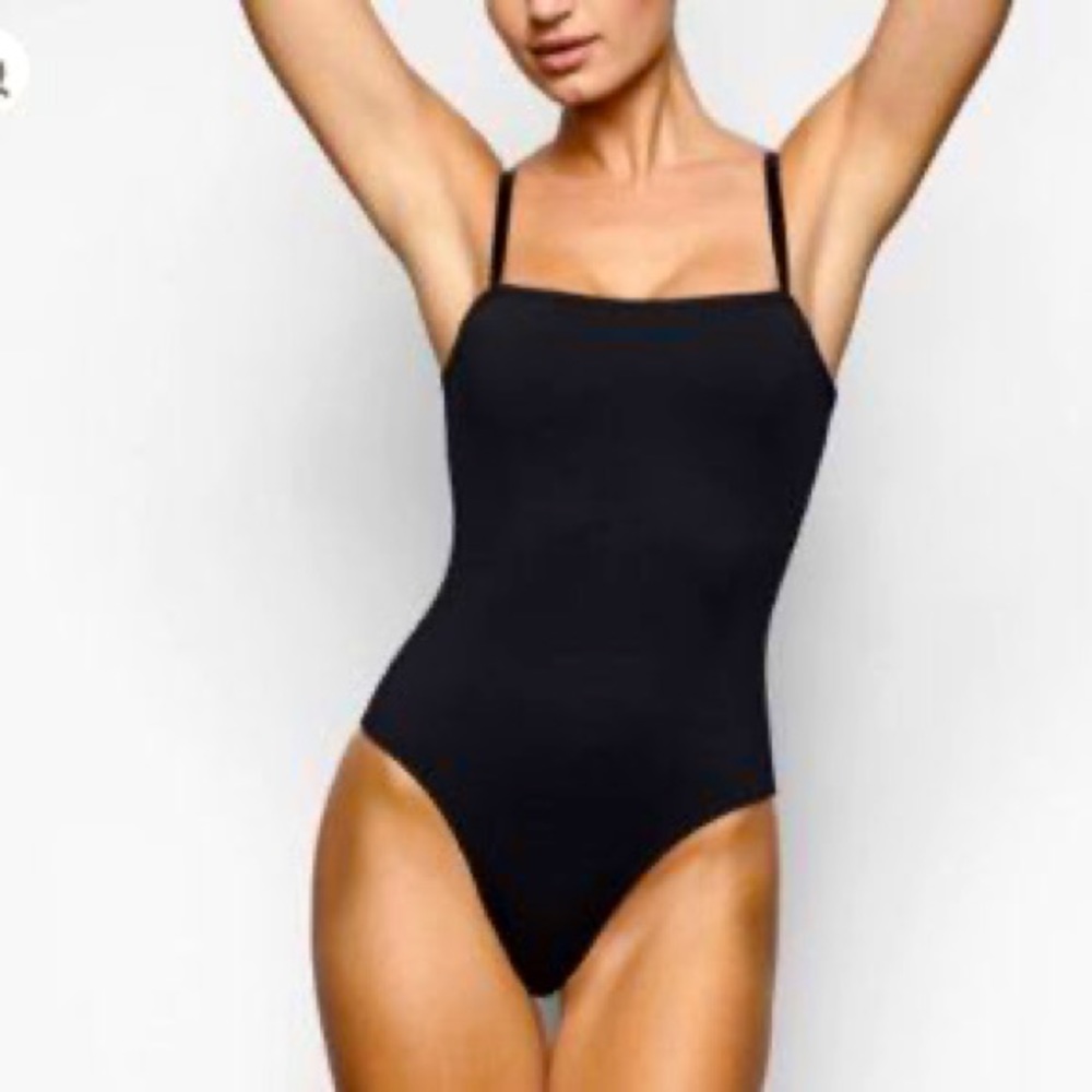 SKIMS Onepiece Swim Suit Small